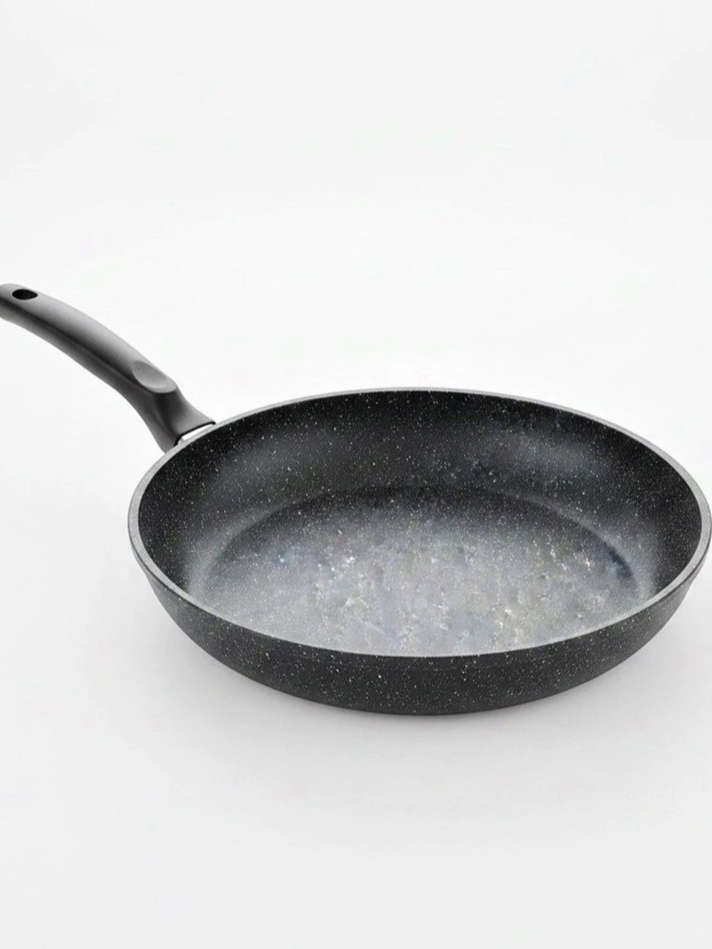 Large Black Nonstick Skillet good condition